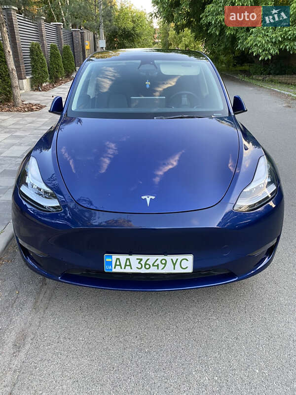 Позашляховик / Кросовер Tesla Model Y 2022 в Києві