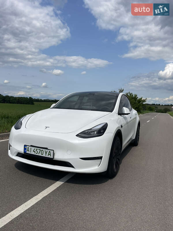 Позашляховик / Кросовер Tesla Model Y 2022 в Києві
