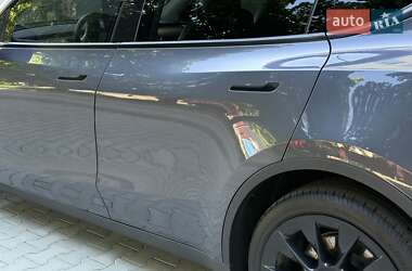 Внедорожник / Кроссовер Tesla Model Y 2023 в 