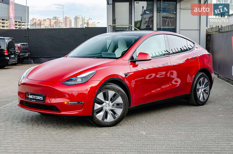 Внедорожник / Кроссовер Tesla Model Y 2021 в Киеве