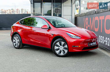 Внедорожник / Кроссовер Tesla Model Y 2021 в 