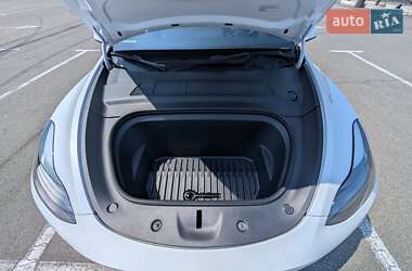 Внедорожник / Кроссовер Tesla Model Y 2022 в 
