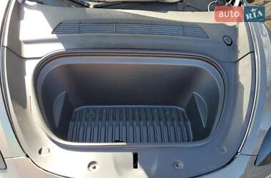 Позашляховик / Кросовер Tesla Model Y 2022 в Києві