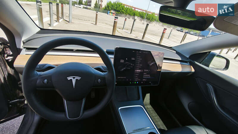 Внедорожник / Кроссовер Tesla Model Y 2022 в Харькове