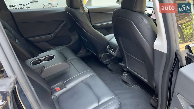 Внедорожник / Кроссовер Tesla Model Y 2020 в Киеве