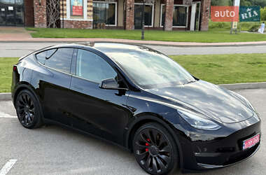 Позашляховик / Кросовер Tesla Model Y 2023 в 