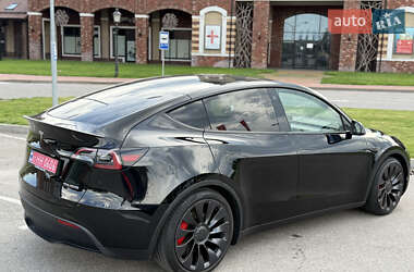 Позашляховик / Кросовер Tesla Model Y 2023 в 