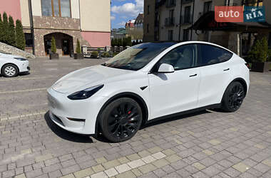 Внедорожник / Кроссовер Tesla Model Y 2023 в 