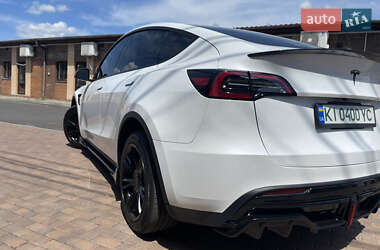 Внедорожник / Кроссовер Tesla Model Y 2023 в 