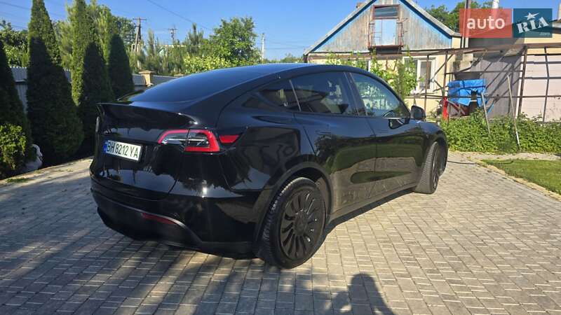 Позашляховик / Кросовер Tesla Model Y 2021 в Одесі