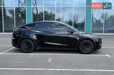 Внедорожник / Кроссовер Tesla Model Y 2023 в 