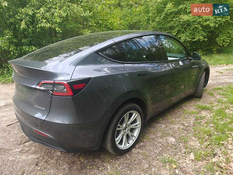 Позашляховик / Кросовер Tesla Model Y 2023 в Боярці