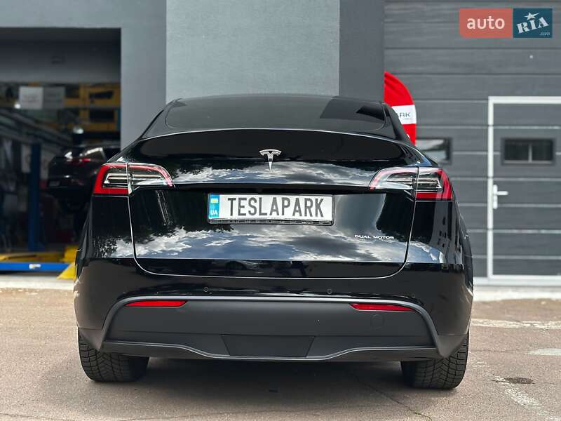 Внедорожник / Кроссовер Tesla Model Y 2022 в Киеве