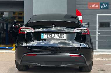 Внедорожник / Кроссовер Tesla Model Y 2022 в 