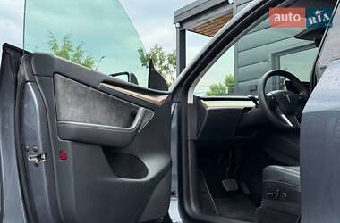 Внедорожник / Кроссовер Tesla Model Y 2023 в 