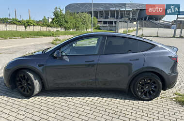 Внедорожник / Кроссовер Tesla Model Y 2024 в 