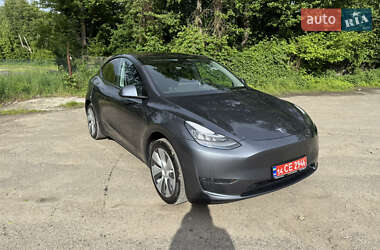 Внедорожник / Кроссовер Tesla Model Y 2022 в 
