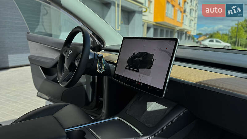 Внедорожник / Кроссовер Tesla Model Y 2022 в Виннице