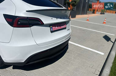 Внедорожник / Кроссовер Tesla Model Y 2021 в 