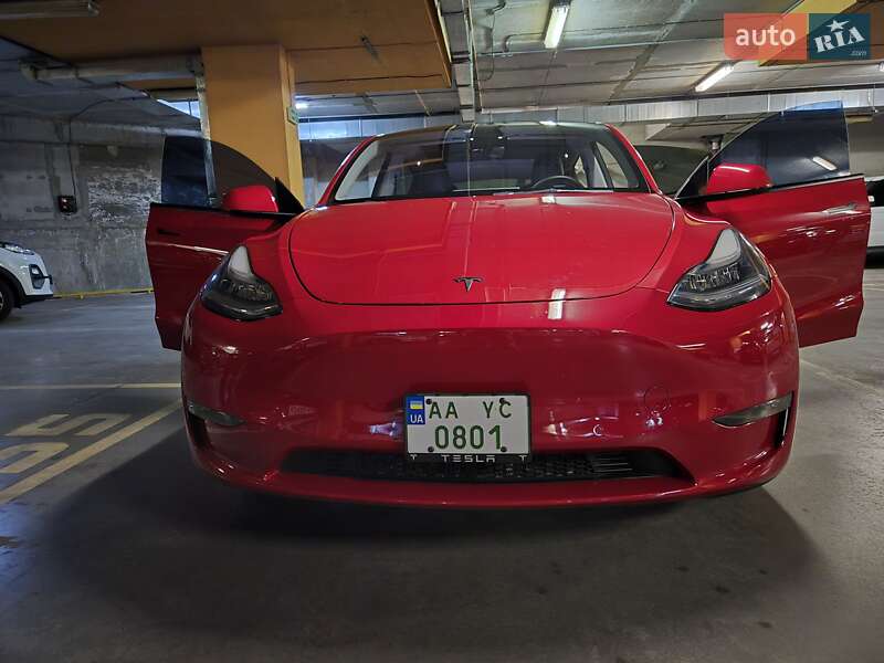 Внедорожник / Кроссовер Tesla Model Y 2022 в Киеве