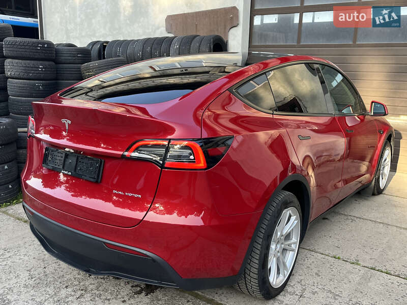 Внедорожник / Кроссовер Tesla Model Y 2022 в Стрые