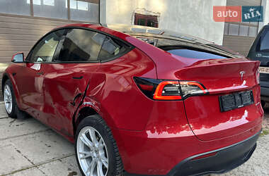 Внедорожник / Кроссовер Tesla Model Y 2022 в 