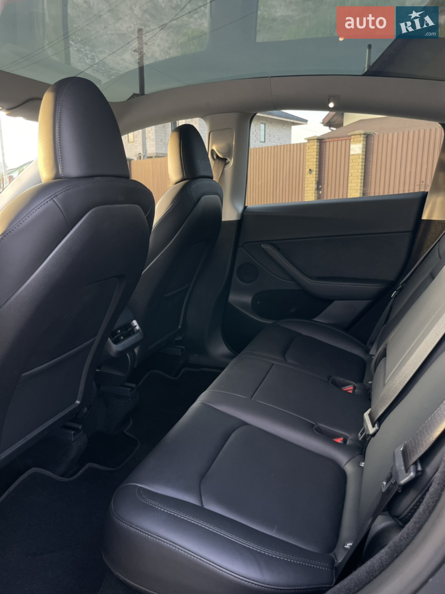 2023 Tesla Model Y - мініатюра 8
