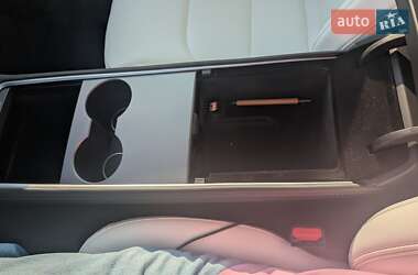 Внедорожник / Кроссовер Tesla Model Y 2023 в 