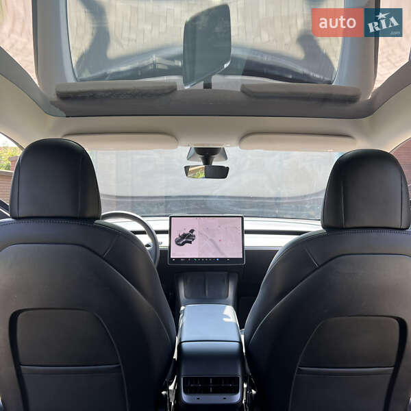 Внедорожник / Кроссовер Tesla Model Y 2022 в Виннице