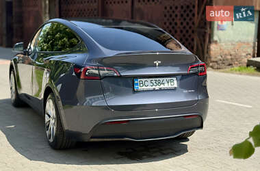 Позашляховик / Кросовер Tesla Model Y 2023 в 