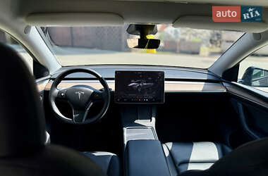 Позашляховик / Кросовер Tesla Model Y 2023 в 