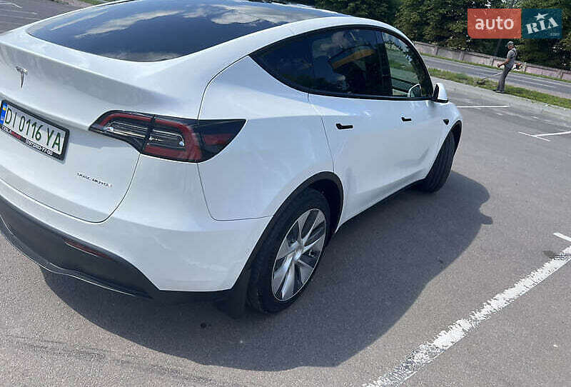 Внедорожник / Кроссовер Tesla Model Y 2022 в Киеве