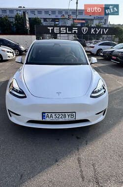 Позашляховик / Кросовер Tesla Model Y 2021 в Києві
