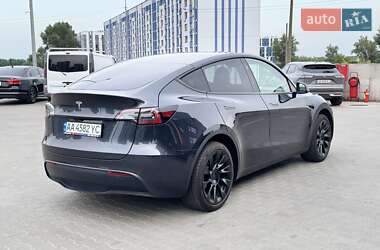 Внедорожник / Кроссовер Tesla Model Y 2024 в 