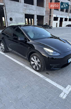Внедорожник / Кроссовер Tesla Model Y 2023 в Тернополе