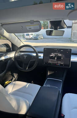 Внедорожник / Кроссовер Tesla Model Y 2023 в Тернополе