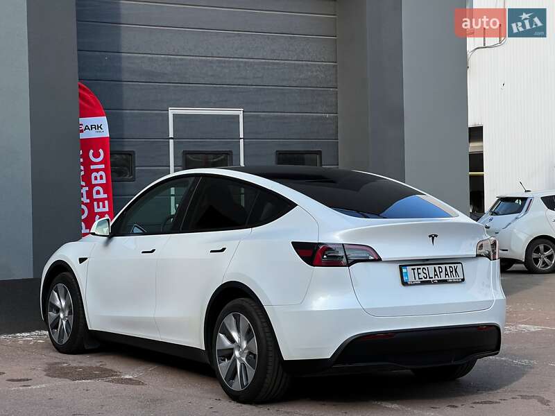 Внедорожник / Кроссовер Tesla Model Y 2023 в Киеве фото 8 Внедорожник / Кроссовер Tesla Model Y 2023 в Киеве