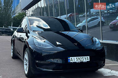 Внедорожник / Кроссовер Tesla Model Y 2023 в 