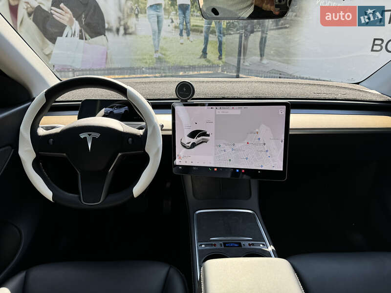 Внедорожник / Кроссовер Tesla Model Y 2021 в Одессе