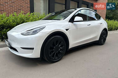Внедорожник / Кроссовер Tesla Model Y 2020 в 