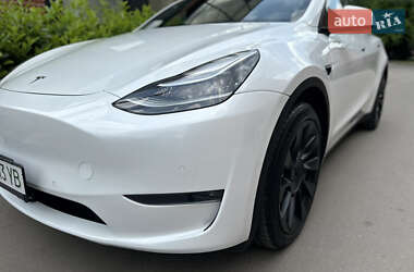 Внедорожник / Кроссовер Tesla Model Y 2020 в 