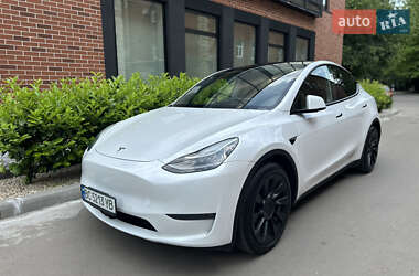Внедорожник / Кроссовер Tesla Model Y 2020 в Львове