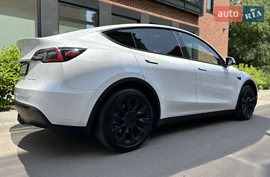 Внедорожник / Кроссовер Tesla Model Y 2020 в 
