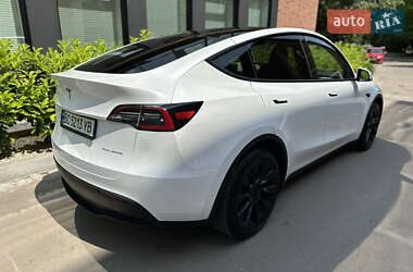 Внедорожник / Кроссовер Tesla Model Y 2020 в 