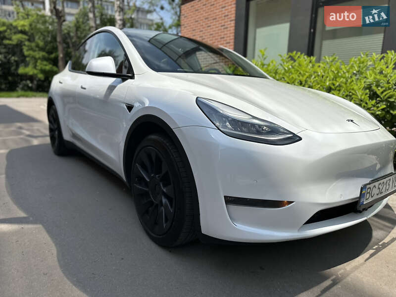 Позашляховик / Кросовер Tesla Model Y 2020 в Львові