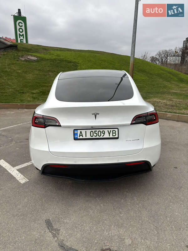 Позашляховик / Кросовер Tesla Model Y 2020 в Києві