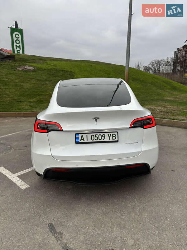 Позашляховик / Кросовер Tesla Model Y 2020 в Києві