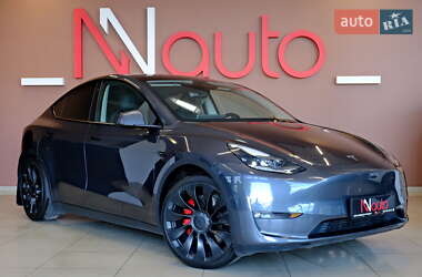 Внедорожник / Кроссовер Tesla Model Y 2023 в 