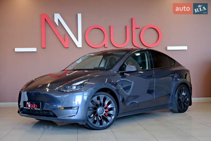 Tesla Model Y 2023