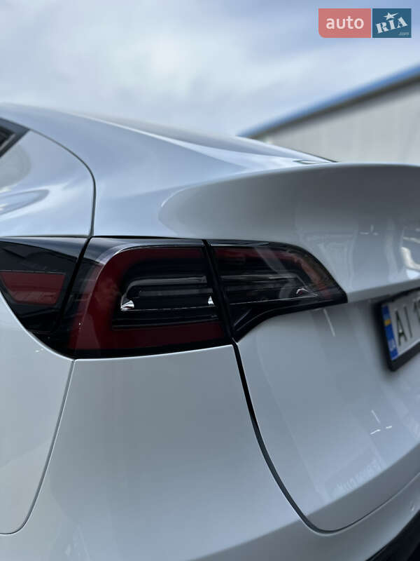 Внедорожник / Кроссовер Tesla Model Y 2022 в Белой Церкви